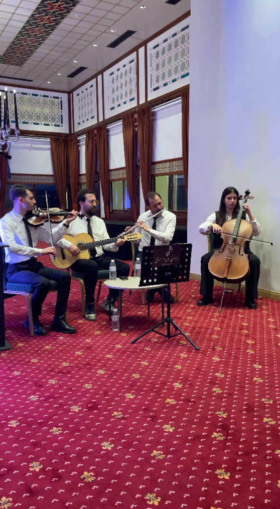 Quartet Dinleti